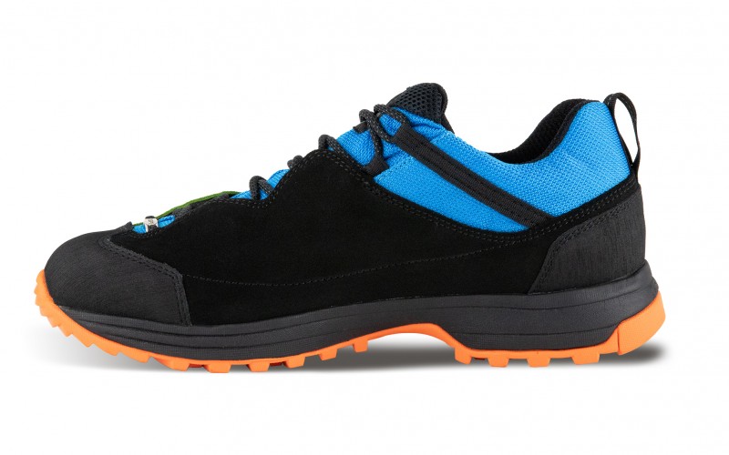 Black Crispi ALL OVER AERO GTX Men's Walking Shoes | 558860