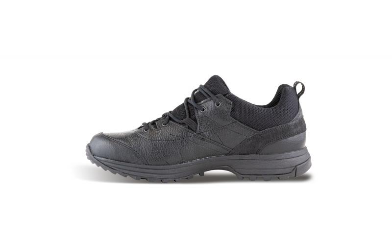 Black Crispi SPY LOW UNI GTX Men's Trainers | 200710