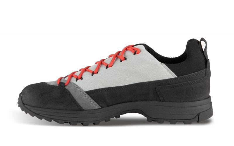 Grey Crispi ALL OVER PRO GTX Men's Approach Shoes | 740040